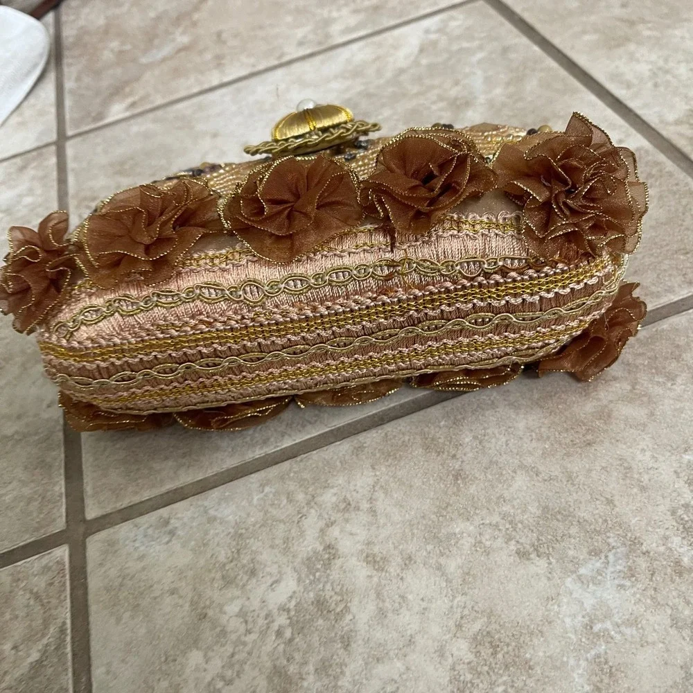 Cem nwt beaded